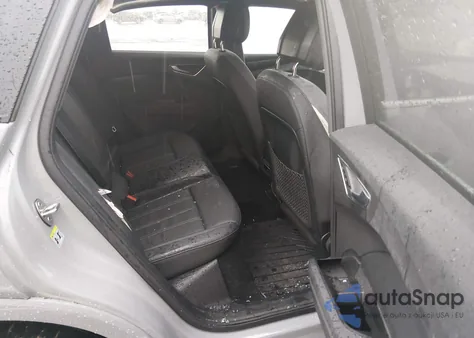 2025 Audi Q4 E-Tron Premium 45 Quattro z USA, uszkodzony, nr VIN WA1B5BFZ3SP063609